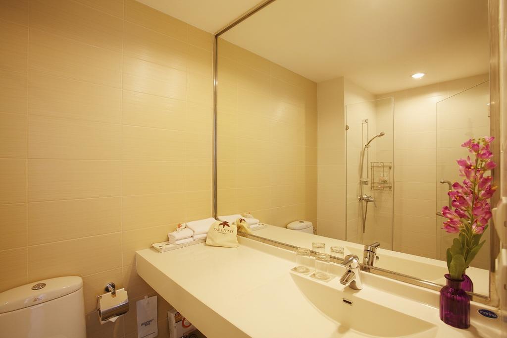 The Light Residences Phuket Extérieur photo